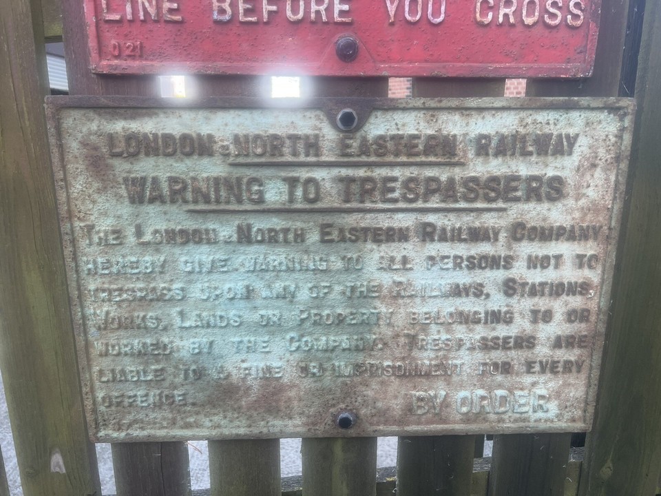 Railwayana Cast Iron Signs eBay