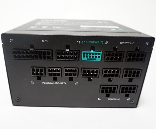 DeepCool PX1300P 1300W PC Power Supply Tested (No Cables) - Afbeelding 5 van 5