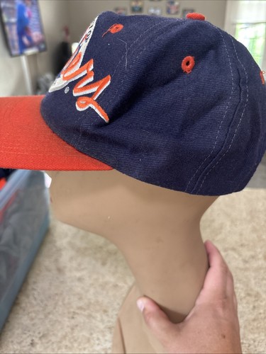 ✨Vintage UVA Virginia Cavaliers The Game Spellout SnapBack Hat✨ - Picture 2 of 5