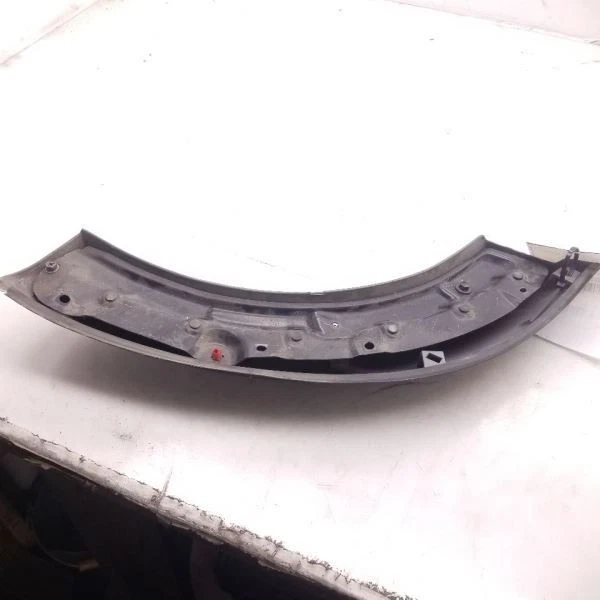 2001 TOYOTA 4RUNNER SR5 MOLDURA DA PORTA TRASEIRA DO LADO DO MOTORISTA - Imagem 3 de 4