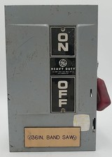 GE THN3321 Safety Disconnect Switch 30A 3P 240V 3PH NEMA 1 Indoor 30 Amp