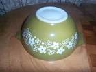Vintage Pyrex 442 Spring Blossom Green Crazy Daisy Cinderella Mixing bowl
