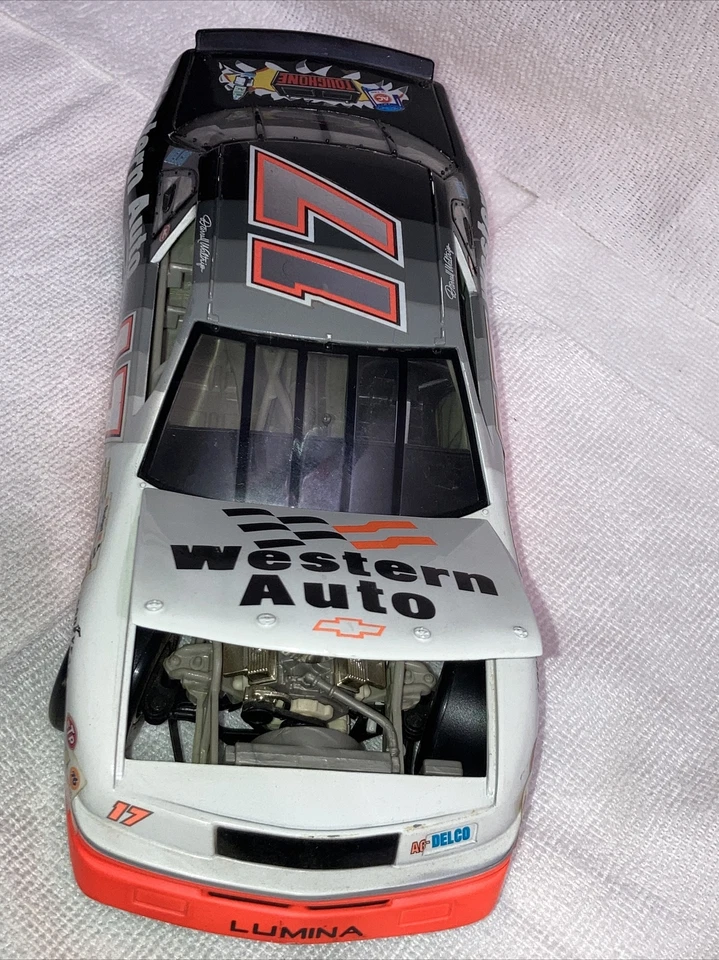 Ertl Darrell Waltrip Western Auto 1/18 11” X 4” Hecho en EE. UU. 1991 Licenciado por GM Foto 3 de 4