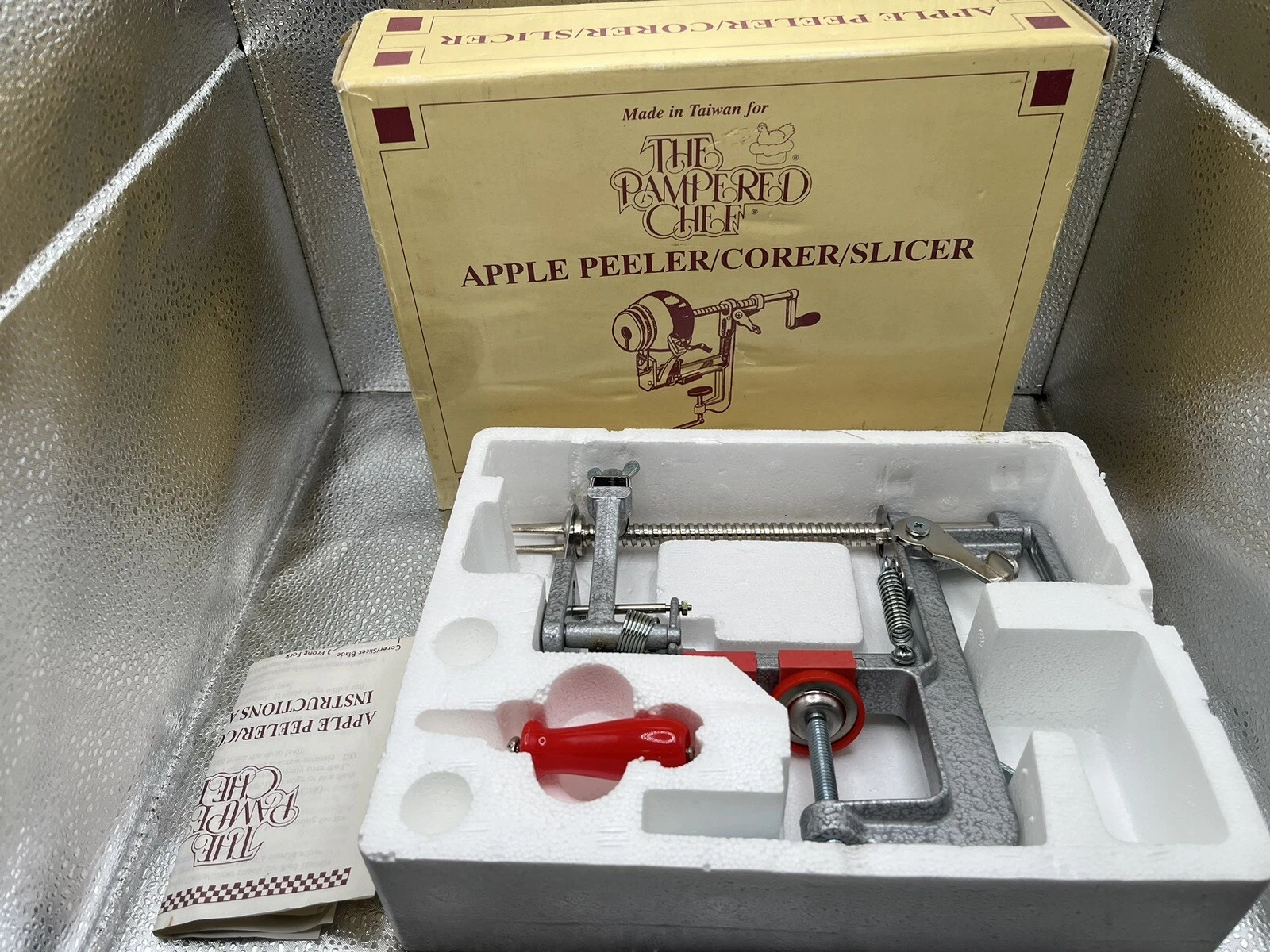 The Pampered Chef Apple Peeler Corer Slicer 2430