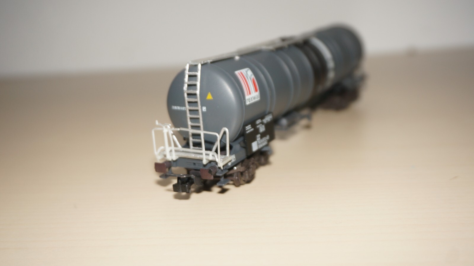 Picture 5 of 6