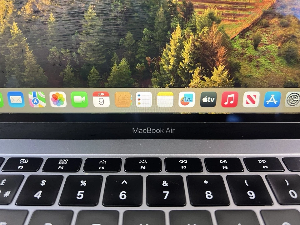 Apple MacBook Air 13" 2019 · i5 · 16GB · 256GB, photo 3 of 5