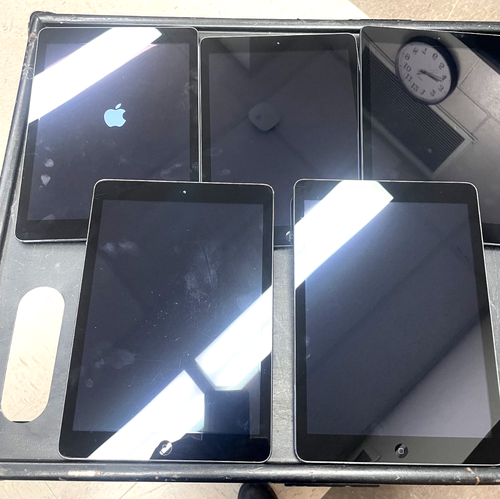 iPad Air 16GB Wifi - 第 2/6 張圖片