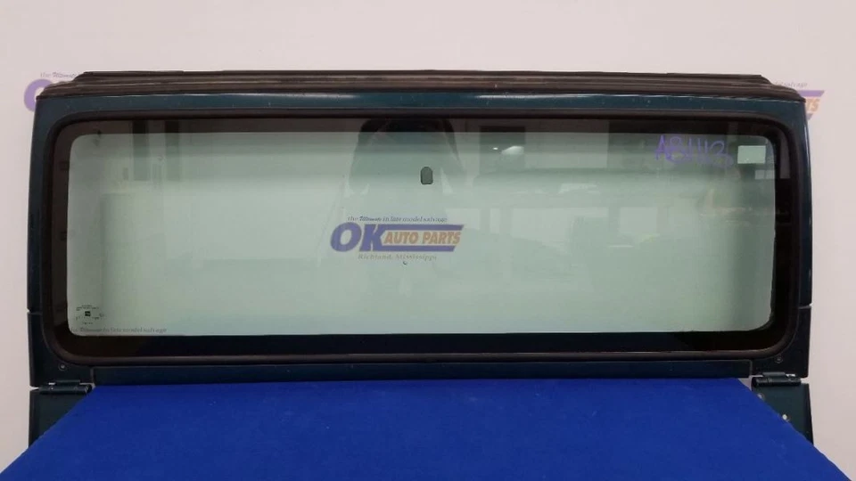 98 JEEP WRANGLER TJ WINDSHIELD FRAME AND GLASS Foto 2 de 4