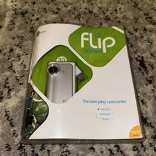 Flip Video F130W White 2x Digital Zoom USB 512MB Memory NEW
