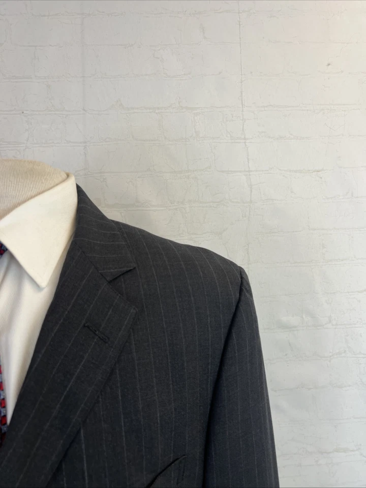 Traje Brooks Brothers para hombre gris oscuro a rayas 43R 36X28 $1,295 Foto 2 de 4