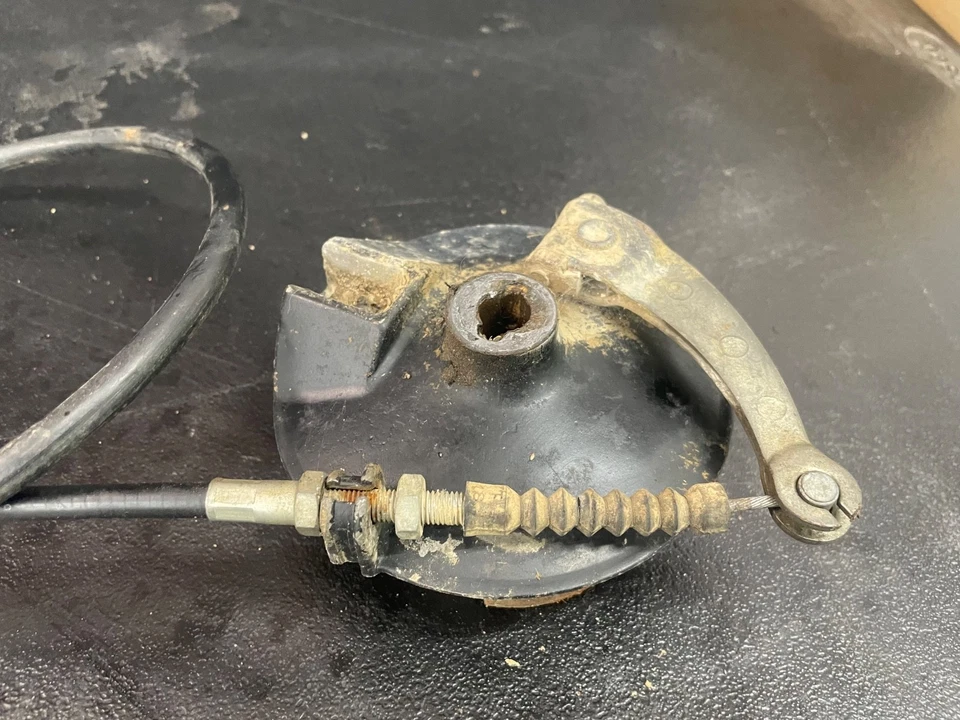 2001-2013 HONDA XR100 R CRF100 OEM PANEL DE FRENO DELANTERO JUEGO DE ZAPATAS BRAZO NECESITA ZAPATOS Foto 4 de 4