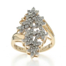 Anello Cocktail Bypass A Fiori In Oro Giallo Con Diamanti - 10k Singolo 1.00ctw