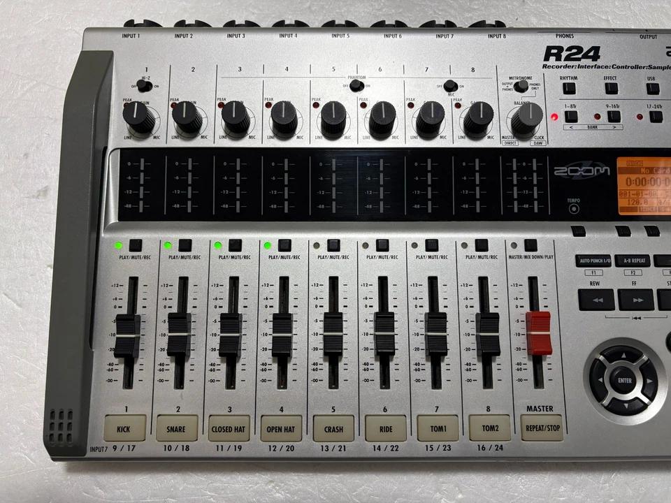 Zoom R24 24-Track Multi Track Recorder Audio Interface with Adapter - Image 3 of 4