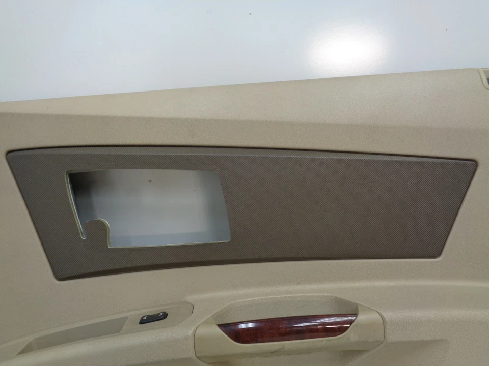 2003-2007 CADILLAC CTS Front Right Side Interior Door Panel Tan OEM DK908174 - Image 4 of 4