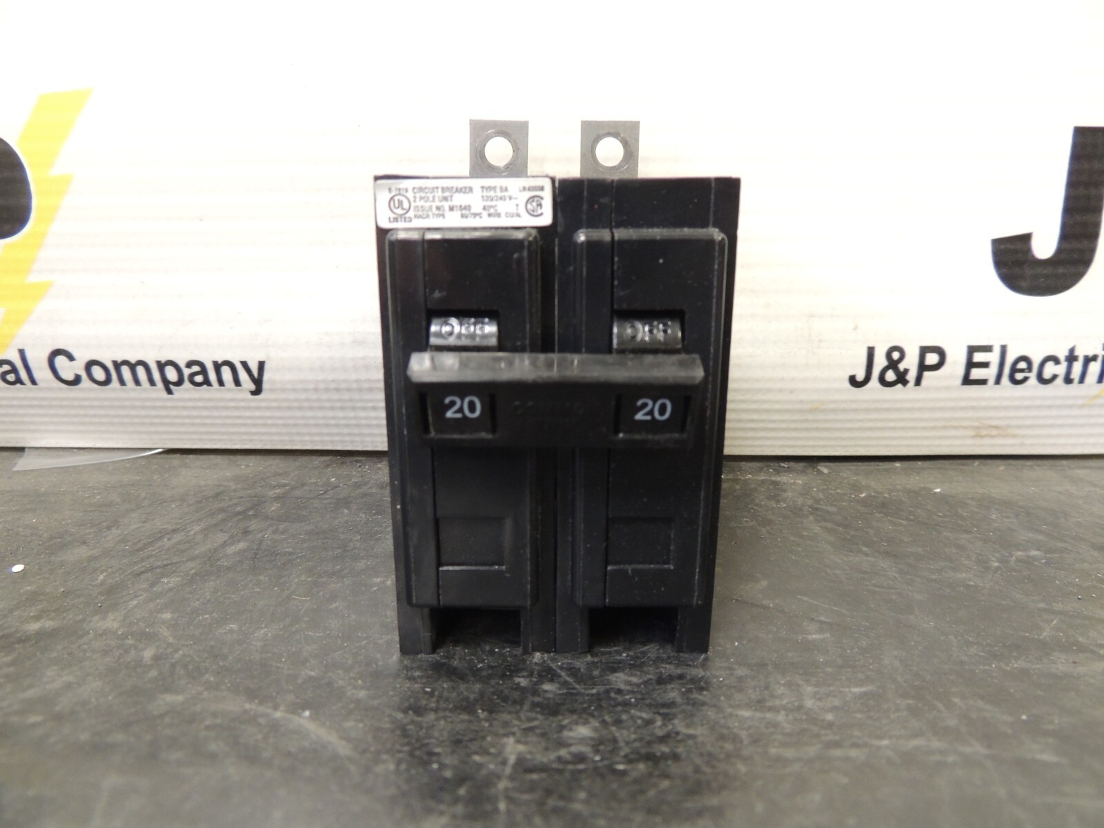 Disjoncteur Cutler-Hammer GHBS1020D 20A 1P 277V - Bolt-On - Occasion Fonctionnel