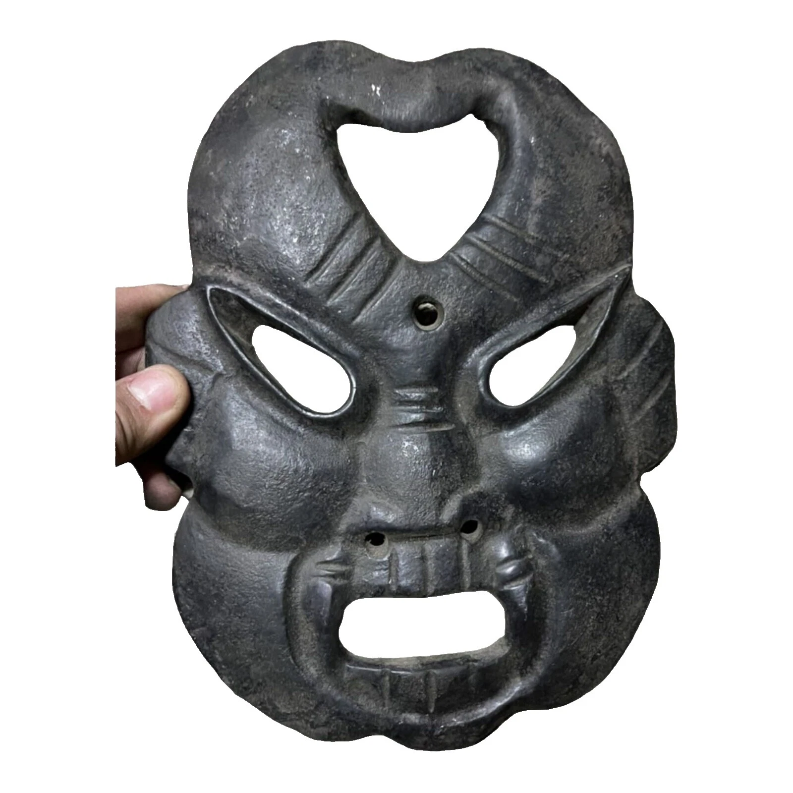 黑色中国古董面具