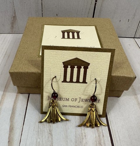 Vintage Museum Of Jewelry Roman Nefertiti's Lotus Earrings - Picture 2 of 7