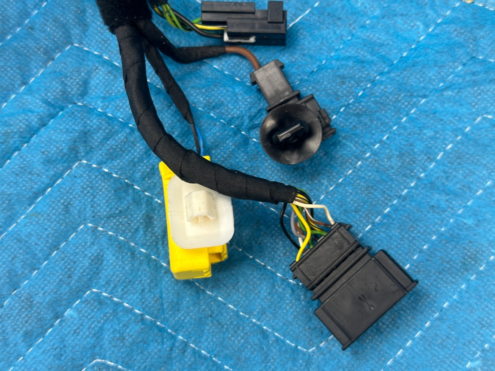 Bentley Continental Flying Spur Front Driver's Seat Wiring Harness 2009 OEM