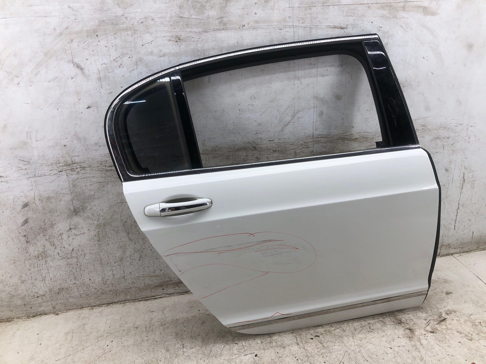 2006-2012 BENTLEY CONTINENTAL RIGHT REAR DOOR SHELL *SCRATCHED/LOOSE MLD HANDLE*