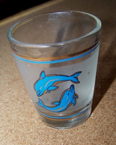 Dolphins shotglass shot glass round