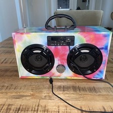 Boom BOX COUTURE Wireless, Blue Tooth Connectivity, Aux, USB, DC 5V, Works