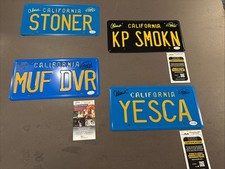 Cheech and Chong Signed 4 License Platea-STONER & KP SMOKN & MUF DVR & YESCA-JSA