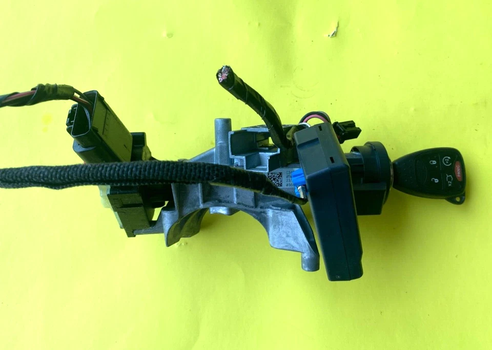 2008-2012 JEEP FREEDOM ЗАМОК ЗАЖИГАНИЯ С КЛЮЧОМ И ИММОБИЛАЙЗЕР OEM 05026074AO - Изображение 4 из 4