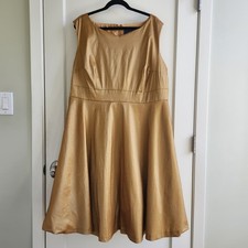 NWT ModCloth Size 24 Gold Fit Flare Midi Dress Plus Size