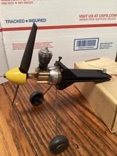 Vintage COX .Golden Bee 049 Nitro CL FF Model Airplane Engine / with new mount