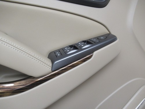 Panel de puerta del lado del conductor delantero Coca Dune 2015-2020 Chevrolet Suburban GMC Yukon - Imagen 5 de 12