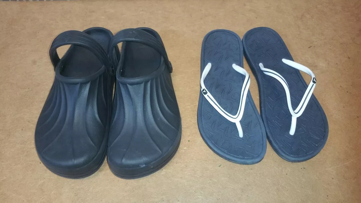 Airwalk flip deals flops