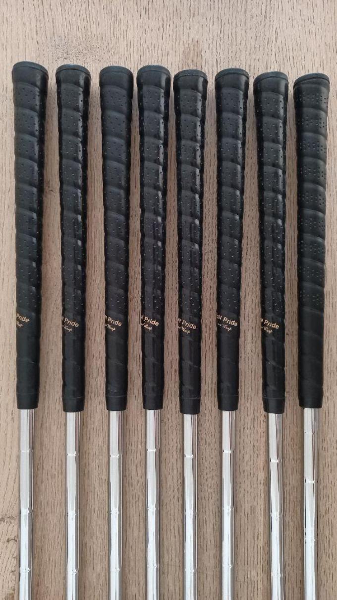 Scratch Golf 1018 Iron set 310 Dynamic Gold S200 Shaft Golf