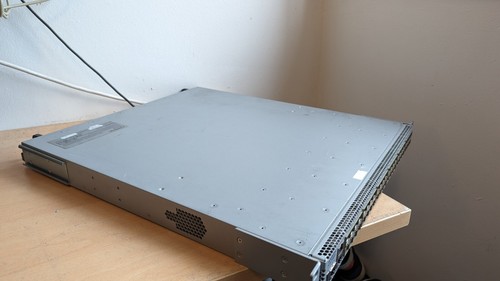 Arista DCS-7148SX 48 Port SFP+ Switch 5 X Fan + 2 X PSU - Picture 7 of 8