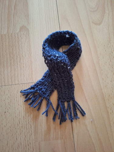 Puppenbekleidung Puppenschal Bärenschal - Handarbeit - grau mit Fransen