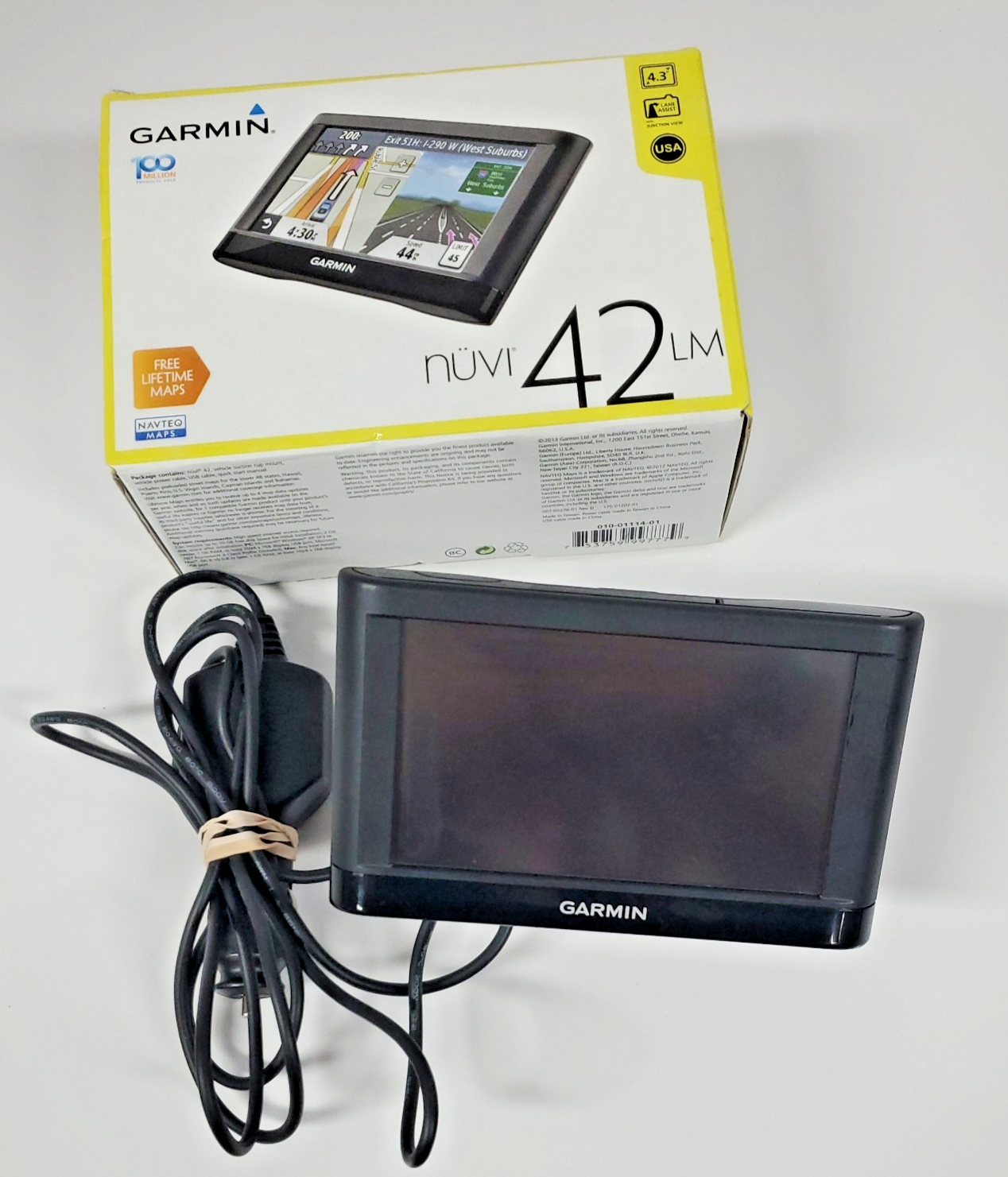 GARMIN nuvi 42LM 4.3” GPS with Lifetime Maps Bundle Ready to Use