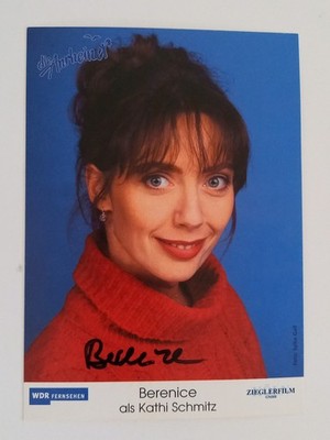 Berenice Kockisch - Kathi Schmitz in die Anrheiner - original Autogramm - ca. 15