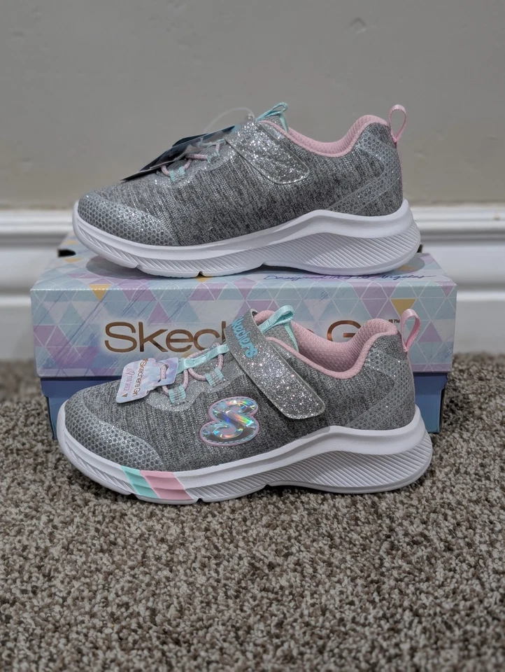 Size 10 Kids Skechers Dreamy Lites Light Gray Hook & Loop Sneakers 302021N/LTGY - Image 2 of 4