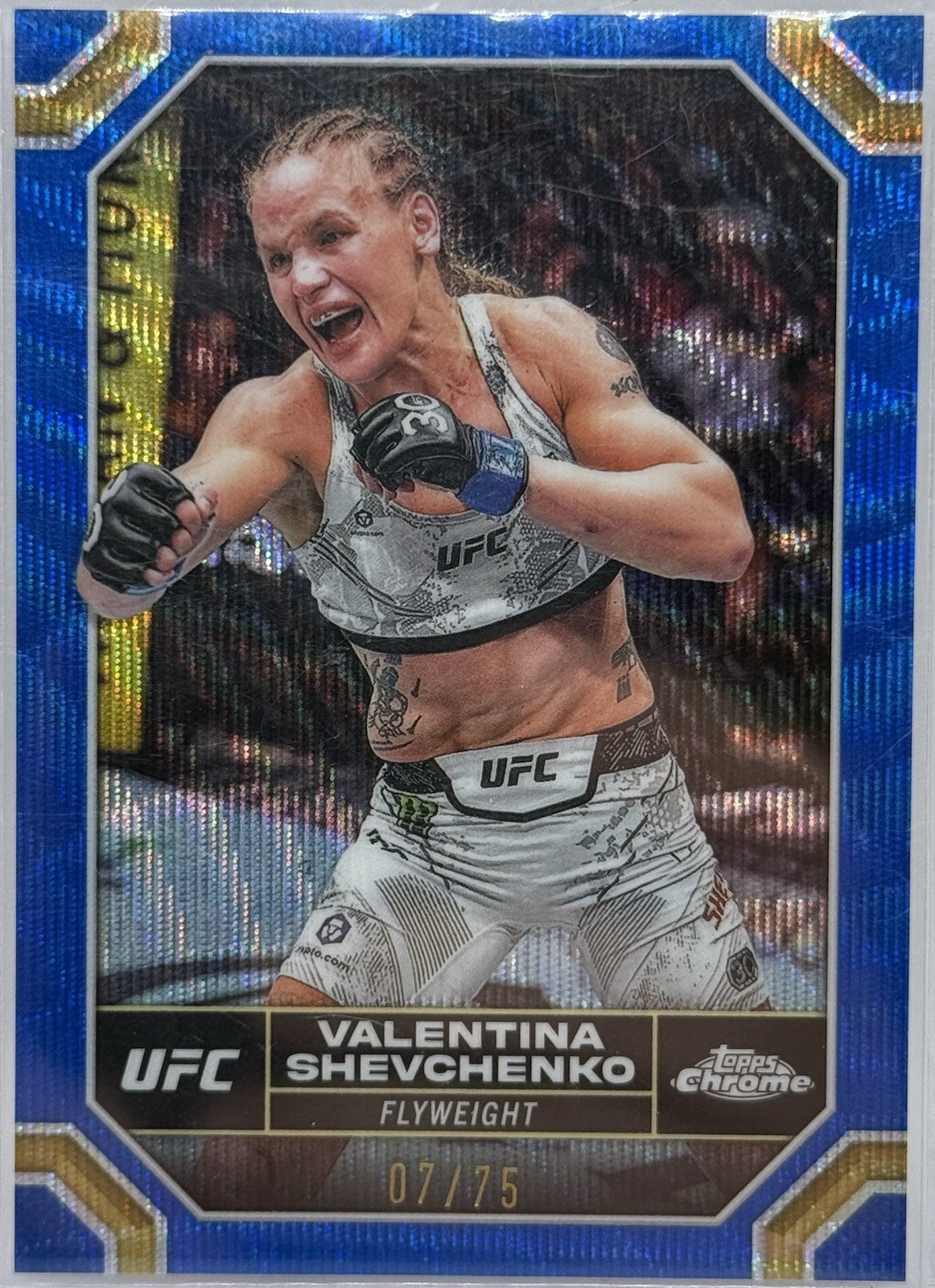 2024 Topps Chrome UFC - Valentina Shevchenko #190 Blue Wave Refractor /75