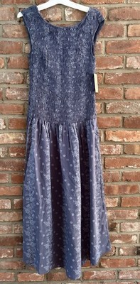 Universal Thread Women s Blue Floral Print Smocked Midi A-Line Dress Size M NWT