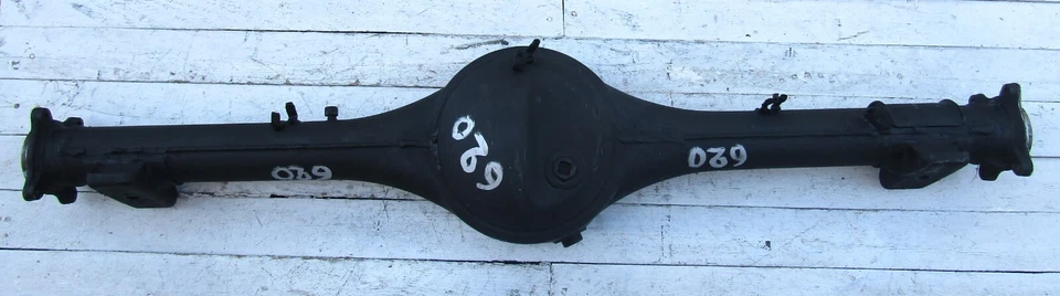 Datsun 日产 620 P/U UTE 型号 1972 78 后轴外壳二手 — 第 3/4 张图片