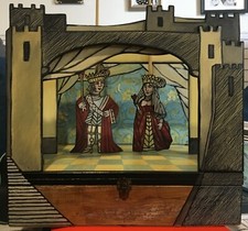 teatrino in legno fatto a mano con due marionette - handmade wooden toy theatre