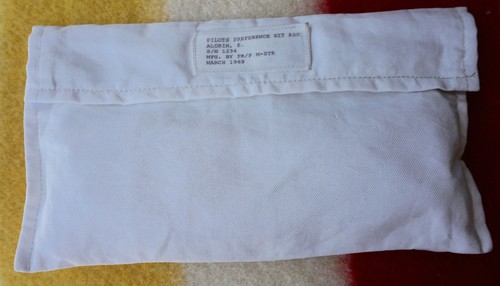 From The Earth To the Moon Apollo 11 Pilots Preference Kit Aldrin Movie Prop PPK - 第 1/9 張圖片