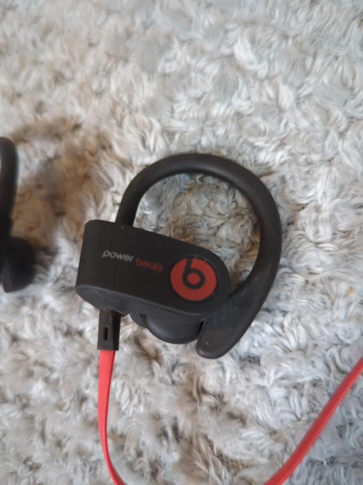 Auriculares internos inalámbricos Beats by Dr. Dre PowerBeats negros/grises Foto 2 de 4