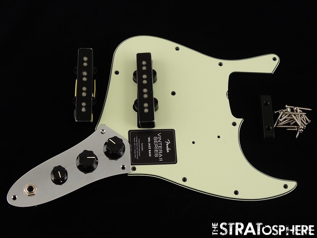 フェンダー　Vintera II 60s Jazz Bass ピックガード Fender Vintera II 60s J Bass LOADED PICKGUARD & Pickups, Jazz Mint