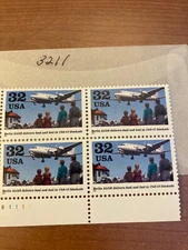 Plate Block of  4 stamps - Scott 3211 MNH