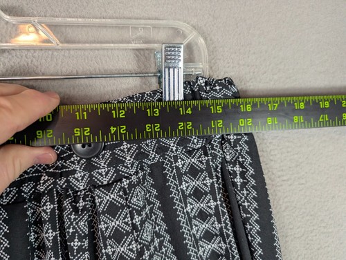 Robert Louis Pants Womens Large Black Wht Wide Leg Culotte Boho Aztec Geometric - Picture 7 of 11