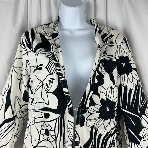 Erin London Women's Floral Black & White Blazer Jacket Size L - Picture 3 of 7