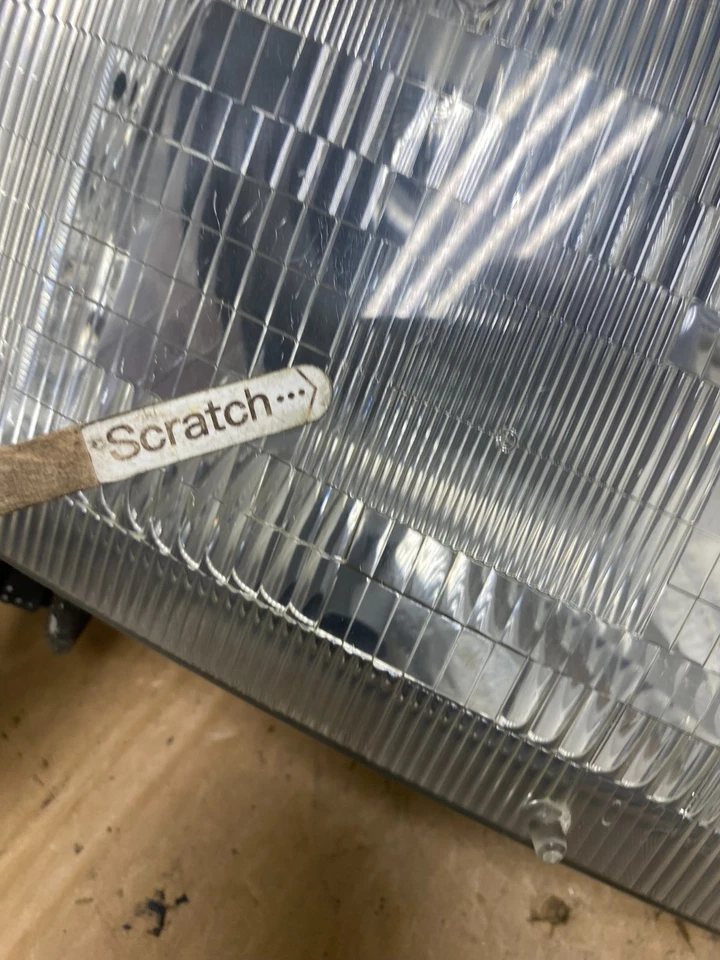 Оригинальная галогенная фара для правой стороны пассажира 1998 1999 Nissan Frontier Q7620 - Изображение 4 из 4