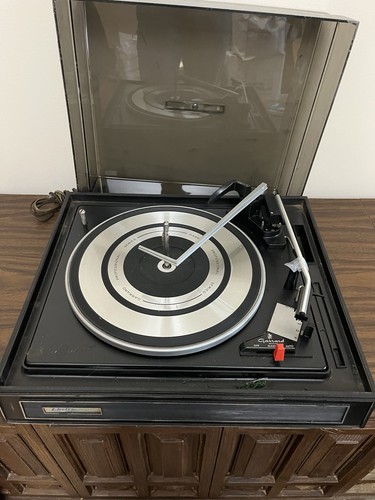 Garrard 2025TC Turntable – Spins, Plastic Base, Needs Service, Vintage