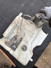 Mercedes-Benz C W203 2003 Wischwasserbehälter 2038600660 TEM7010